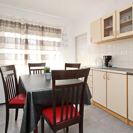 Apartment Mihaela Baška Buitenkant foto
